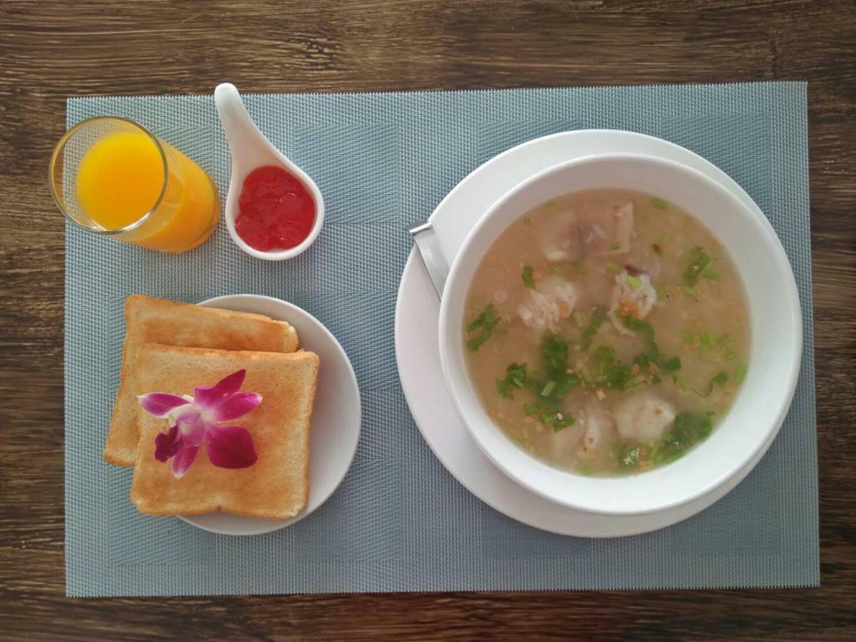Xanadu Hotel U Tapao Ban Chang  Esterno foto